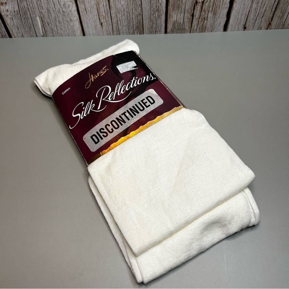 Hanes Silk Reflections White Hosiery Size Small